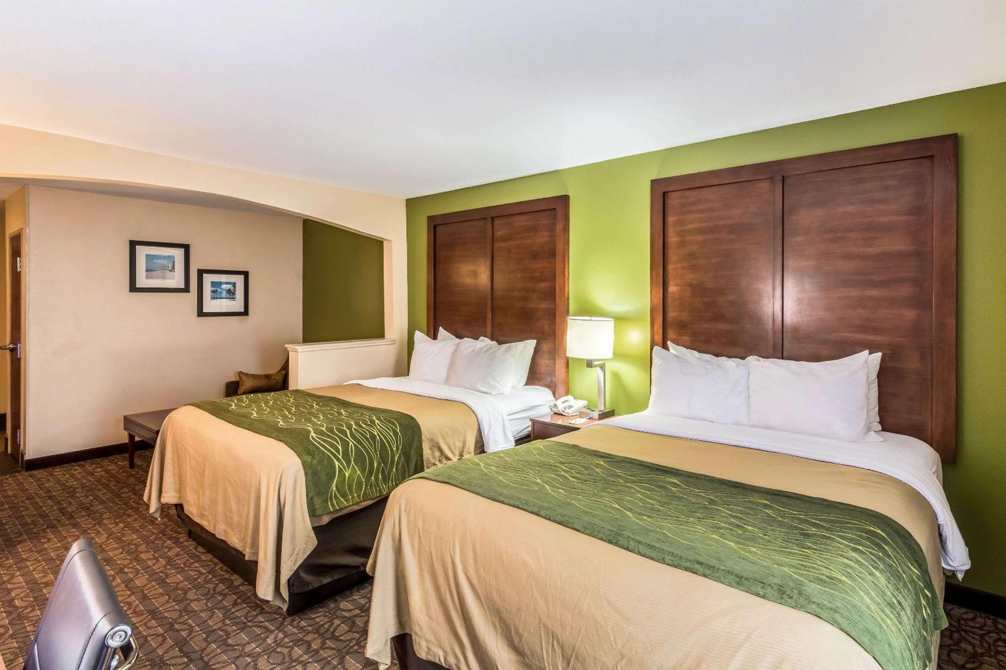 Comfort Inn & Suites Panama City North Extérieur photo
