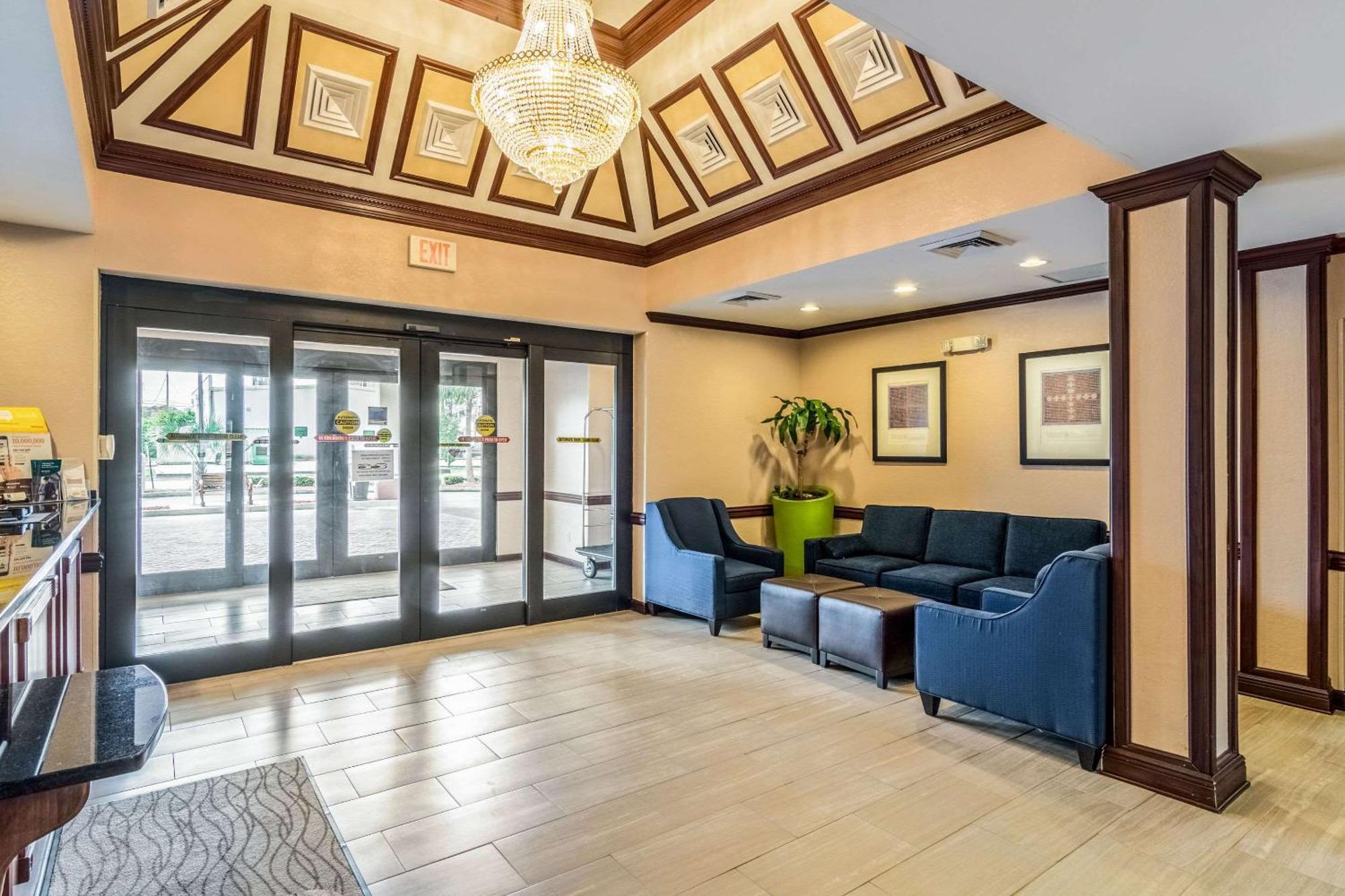 Comfort Inn & Suites Panama City North Extérieur photo